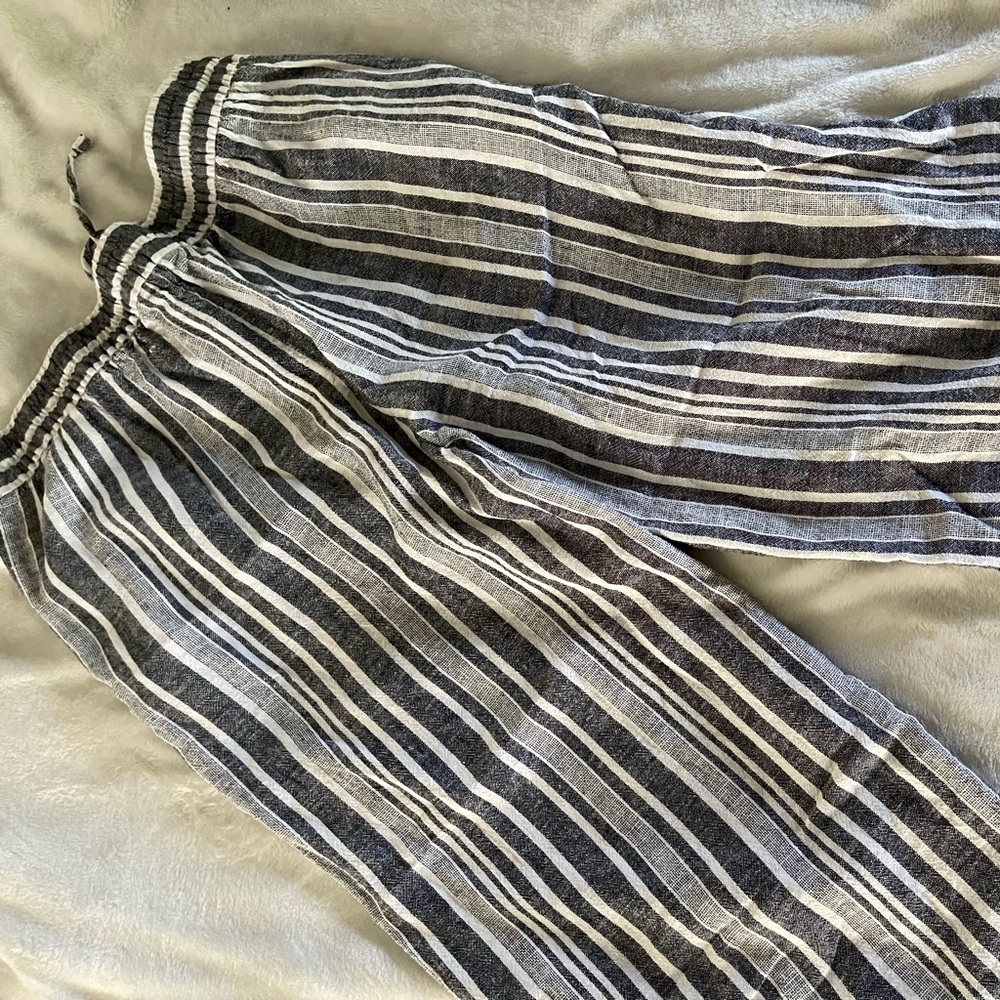 Banana Republic wide leg linen pant